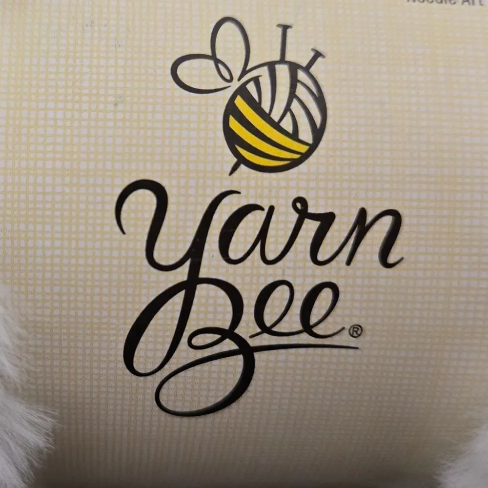 Yarn Bee Gilt Eyelash Holographics Yarn 2 Skeins DIAMOND